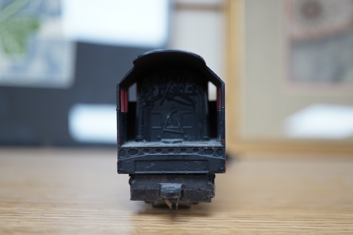 A quantity of 00 gauge model railway by Hornby, Tri-ang, etc. including nineteen locomotives in BR, GWR, LMS, etc. liveries, together with a boxed electrically operated turntable (R070), a terraced house (R8621) and a ga